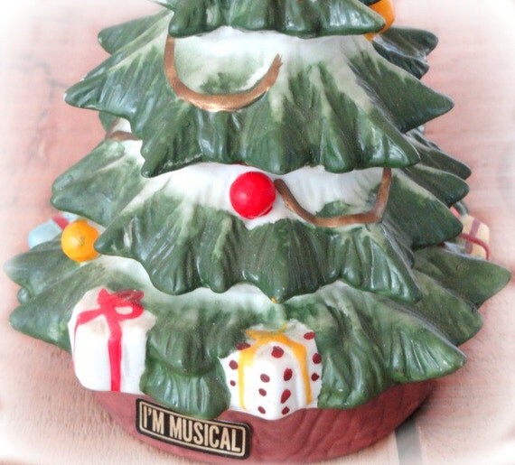 Vintage Christmas Tree Music Box 1984 Ceramic Holiday Home