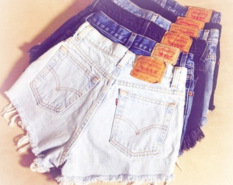 ALL SIZES - Vintage High Waisted Levis Cut Off Denim Shorts