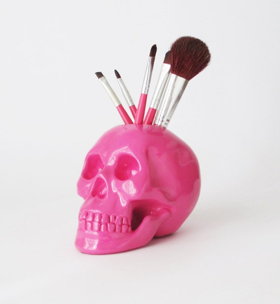 Skull, Makeup Brush Holder, Pink Skull, Skull Sculpture, Skull Decor, Office Decor, Skulls, Gift for Her, Human Skull, Sculpture Skull