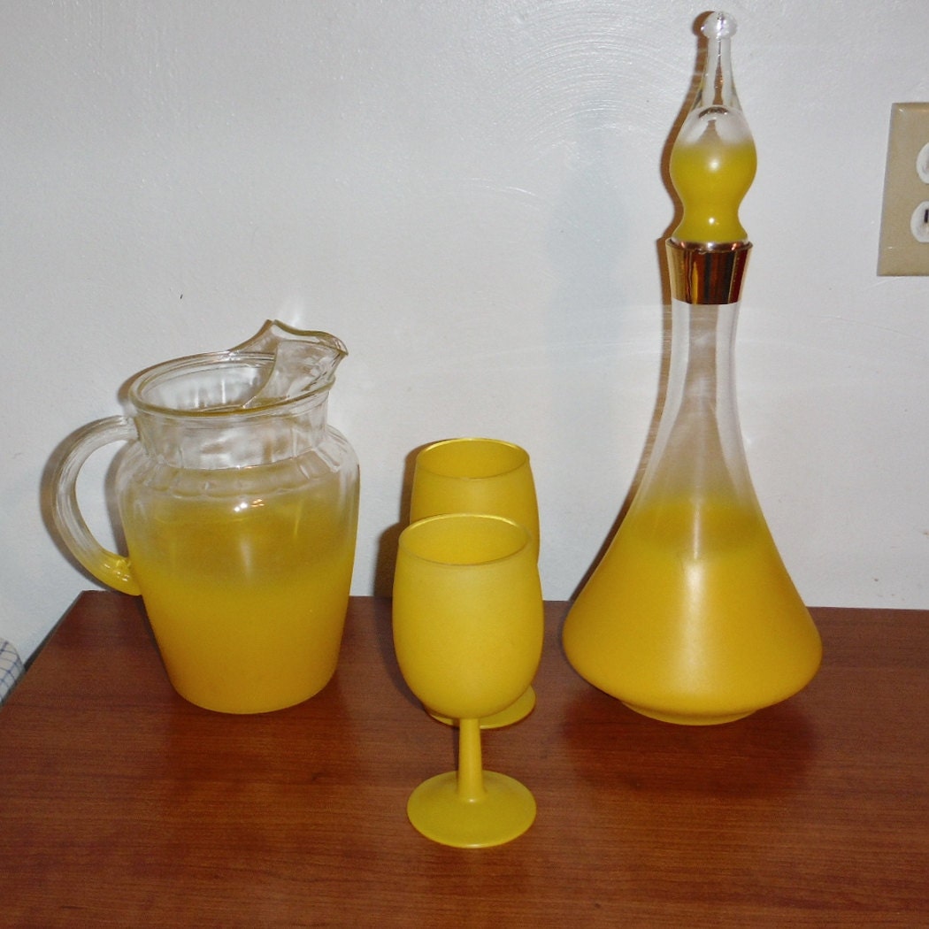 Blendo/ West Virginia glass yellow 4 pc set Haute Juice