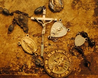 sale religious 7 LUCKY pieces collection of antique ROSARY heart SCRAP medals art, altered art, supplies jewelry , mother mary love no112