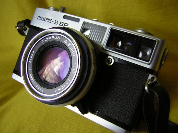 Beautiful olympus 35sp classic rangefinder film camera kit with valuable filter set