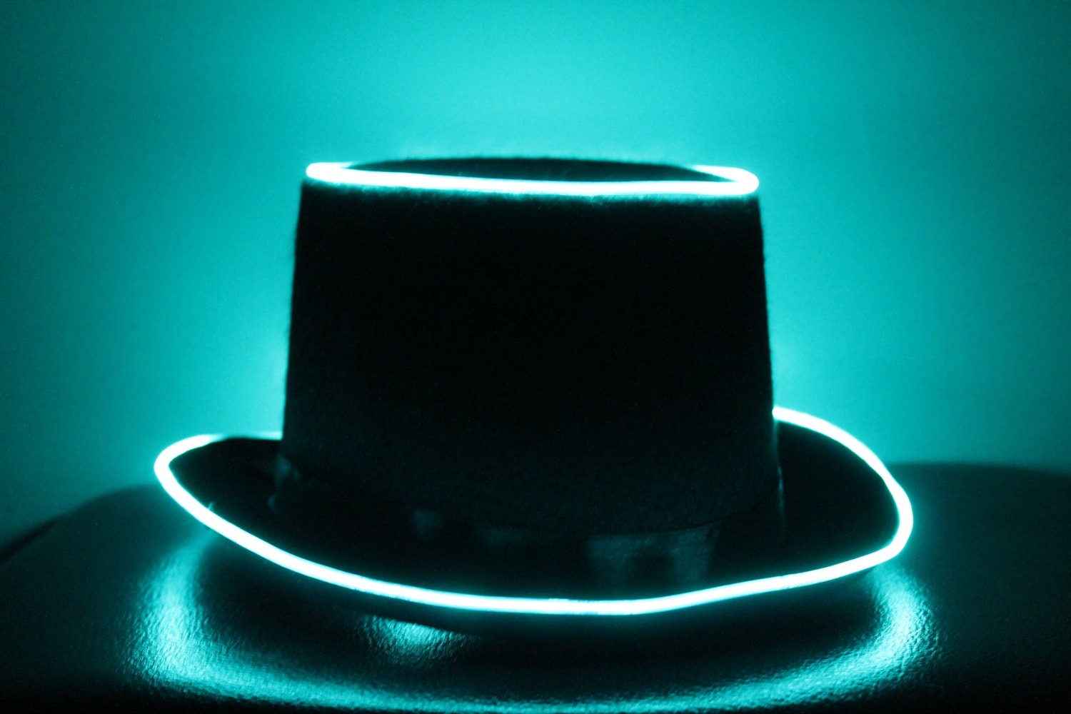 top hat lights