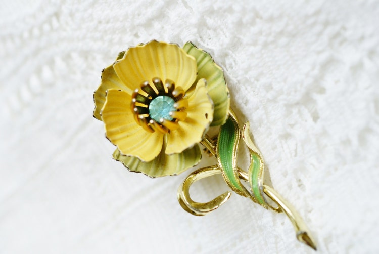 Vintage enamel flower brooch pin two rows by PuddinRidgeCreations