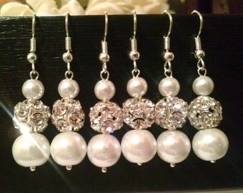 set of 7 bridesmaid pearl earrings,set of 7 bridesmaid gift earrings, gift,tear drop bridal earrings,sale,affordable bridesmaid gift