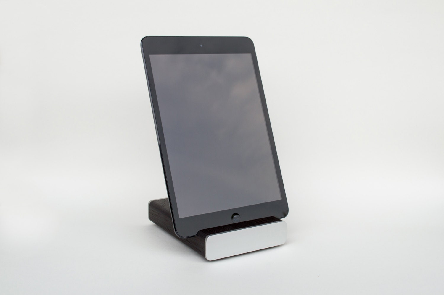 Wood iPad Stand / iPad Mini Stand / iPad Air Stand by KROMMdesign