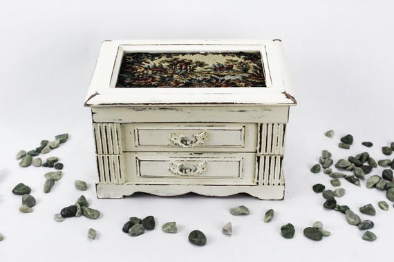 Rustic White Jewelry Box Music Box With Tapestry And Lined