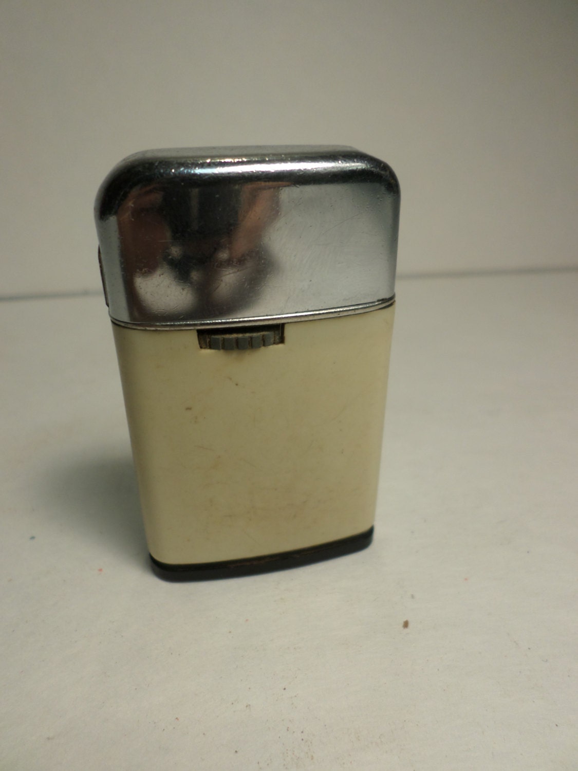 Vintage Ronson Lighter