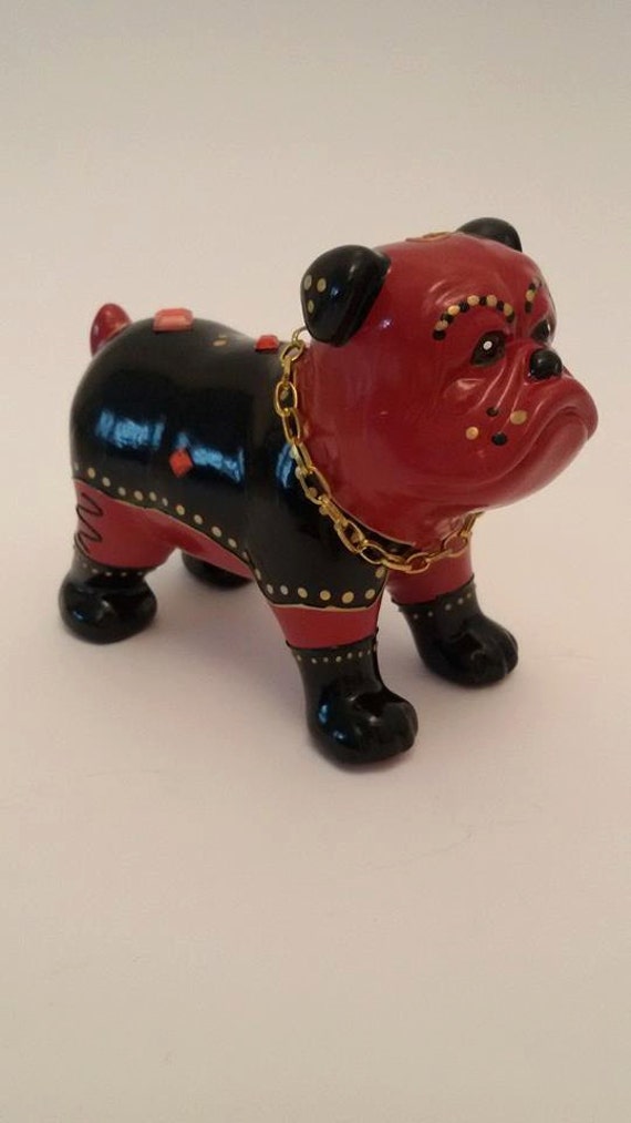 Statue English Bulldog ceramic Karl II by AnimalbyLaureTerrier