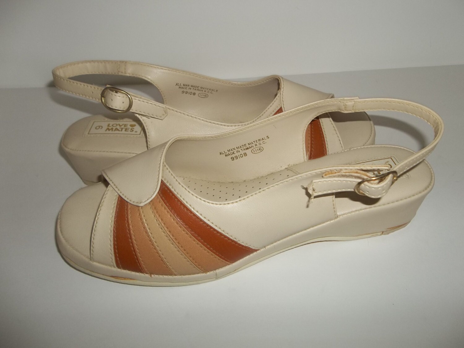 sandals from the 1970's