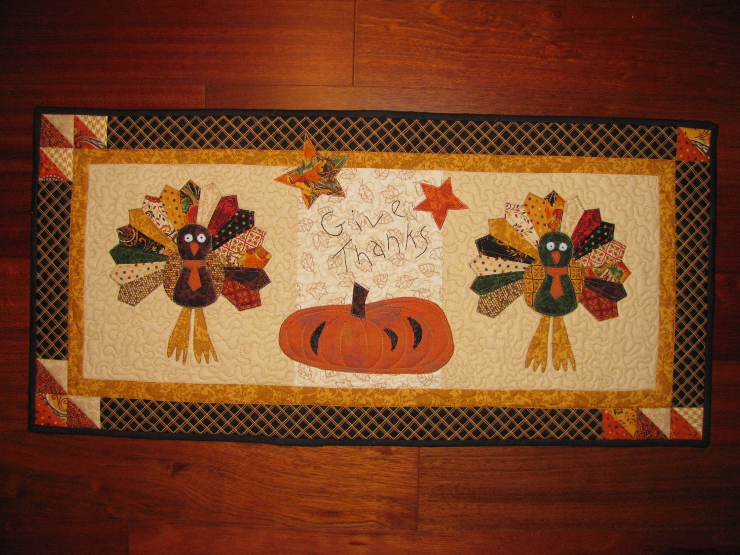 thanksgiving-wall-hanging-quilted