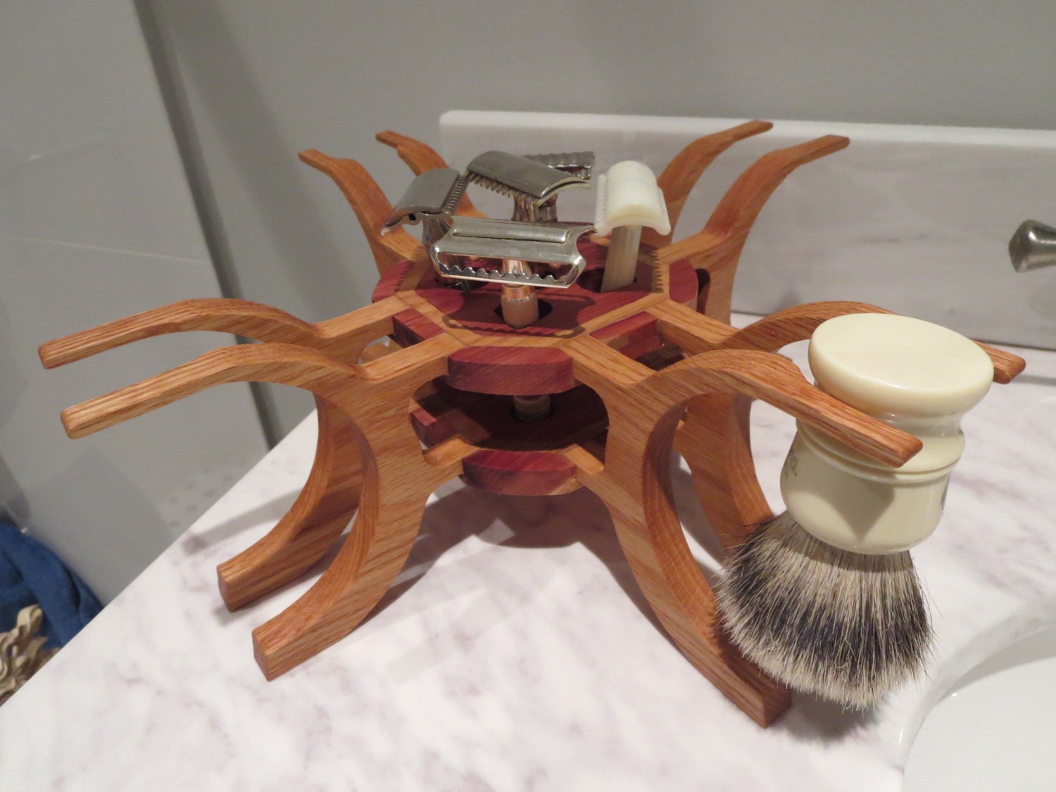 4 Brush and 5 Five Safety Razor Stand