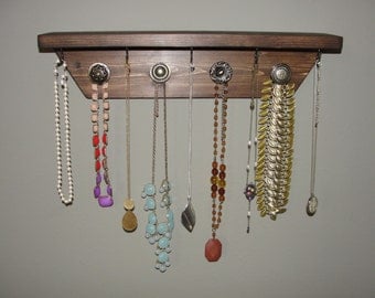 Wooden Shabby Chic Wall-Mount Jewelry Holder with Knobs