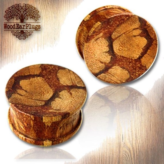 Pair of Concave Organic Zebra Wood Plugs Double by WoodEarPlugs