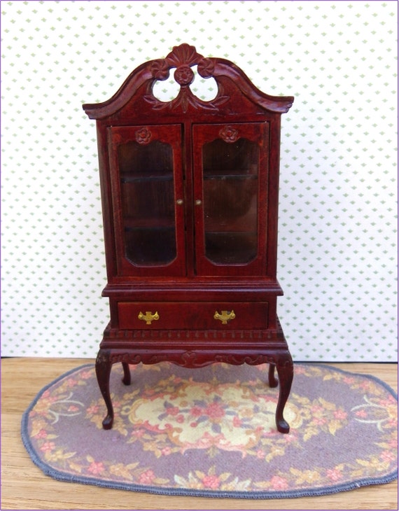 MINIATURE CHINA Queen Anne Style Elegant 112 Scale