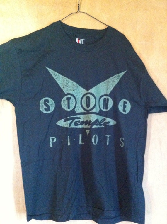 stone temple pilot t shirt