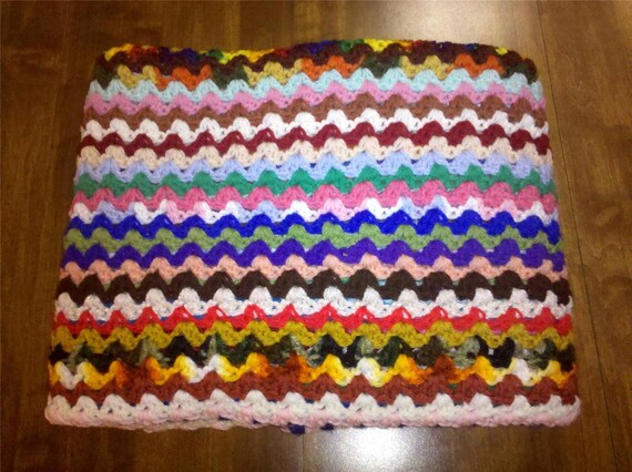 Beautiful Handmade Vertical Rick Rack Pattern by AroundMyHearth