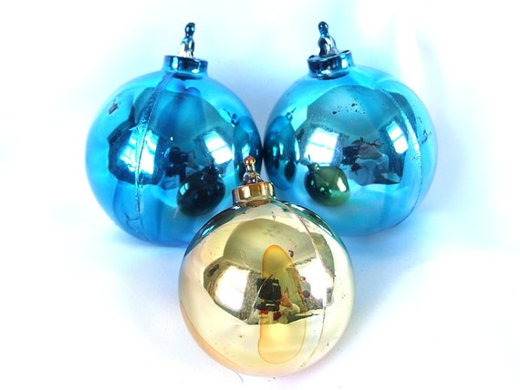items similar to 3 vintage plastic christmas ornaments items similar to 3 vintage plastic christmas ornaments