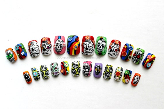 Mexican Sugar Skulls False/Fake Nails by Nevertoomuchglitter