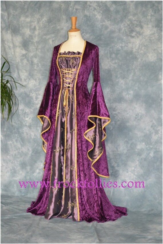 Zerlina a Renaissance Medieval Pagan Gown suitable for hand