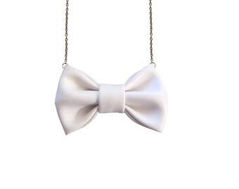 White Leather - Bow Tie Necklace, Casual Funky Bowtie