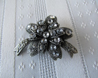 Yfnfxl Women's Vintage Cocktail Ring – Antique Black Marcasite Rhinestone Leaf Statement Ring - View #4