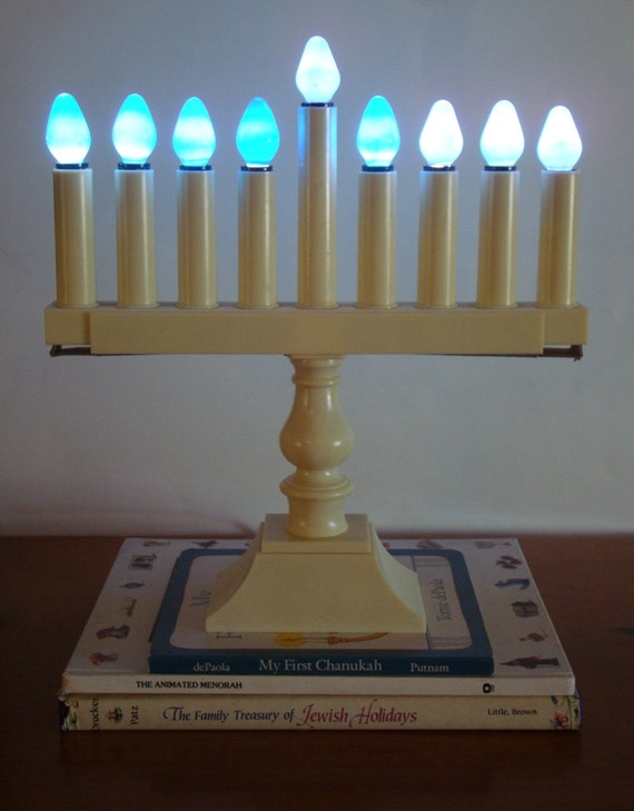 Vintage ELECTRIC MENORAH with 2 sets of BulbsHANUKKAH Holiday