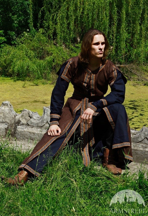 DISCOUNTED PRICE Medieval Mens Costume: Long Tunic by armstreet