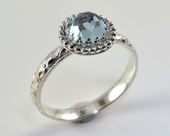 Blue Topaz Ring Sterling Silver Faceted Sky Blue by ClosParra