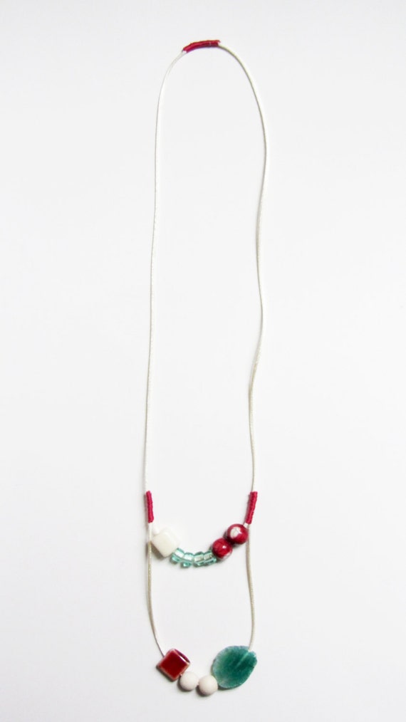 NECKLACE NEO red.