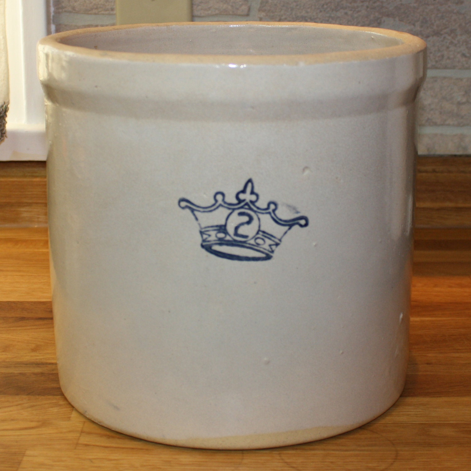 Early Century Blue Crown / King Crown Stoneware Cream