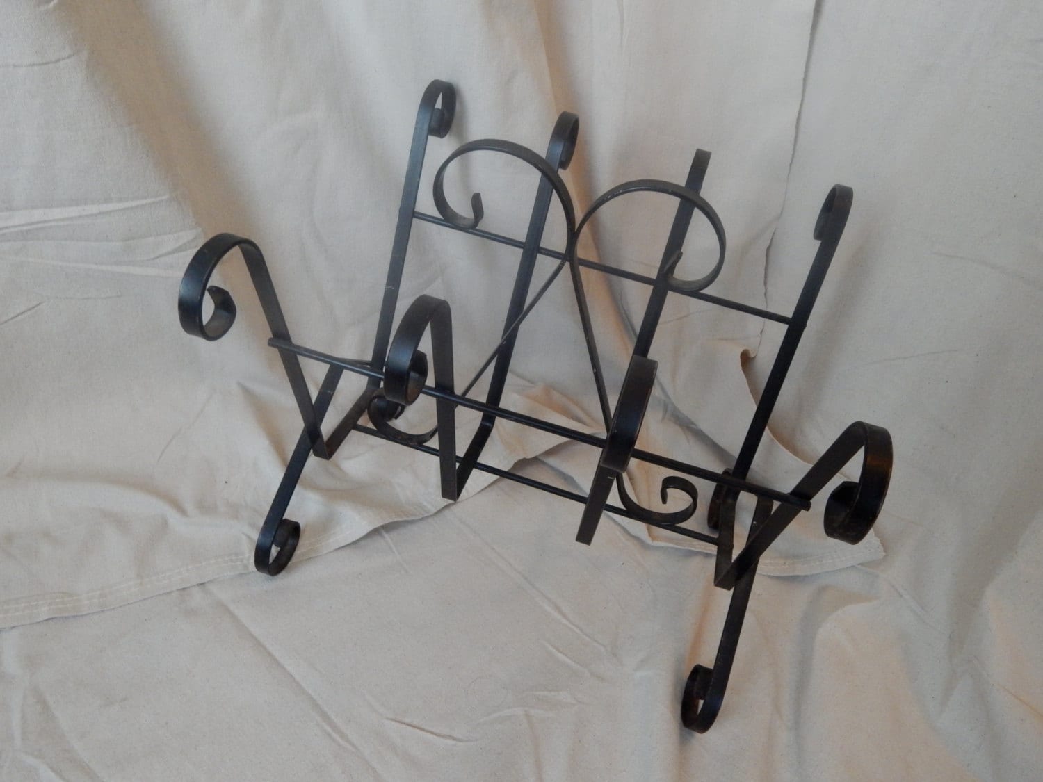 Wrought Iron Magazine Floor Rack 1960’s Retro Record Holder Keep