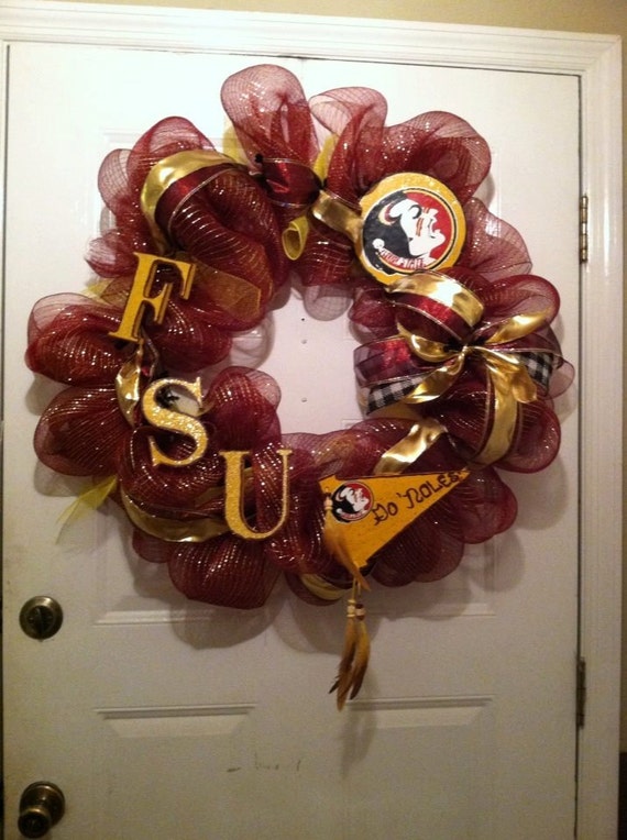 Seminoles Fsu wreath,Fsu Football wreath,Colligate wreaths,Noles wreath,Deco Mesh Noles wreath,Deco mesh FSU Wreath,FSU football wreath