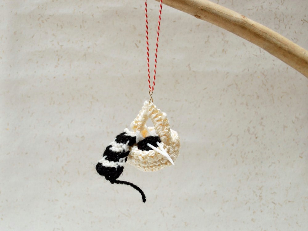 Christmas Tree Ornament - Yarn and Needles Basket - Miniature Scarf - Gift for knitter - Black White