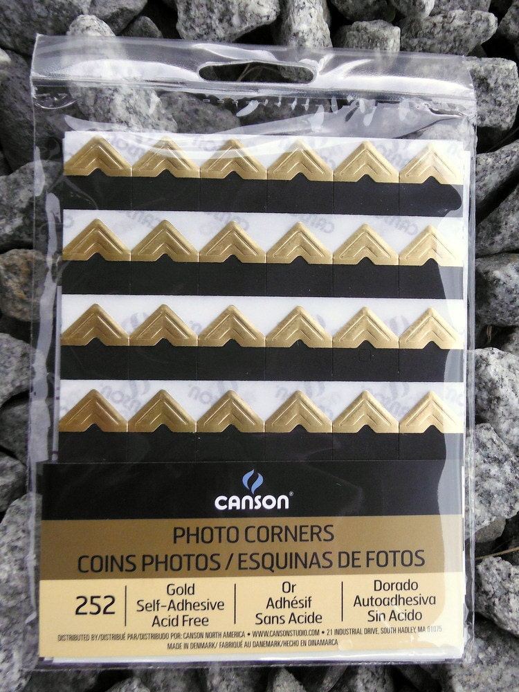 Gold photo corners selfadhesive acidfree 252 ct.