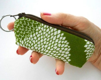 Mini Key Chain Zipper Pouch ECO Friendly Padded Lip Balm Case NEW Earth Green Leaf