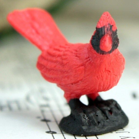 miniature cardinal figurines