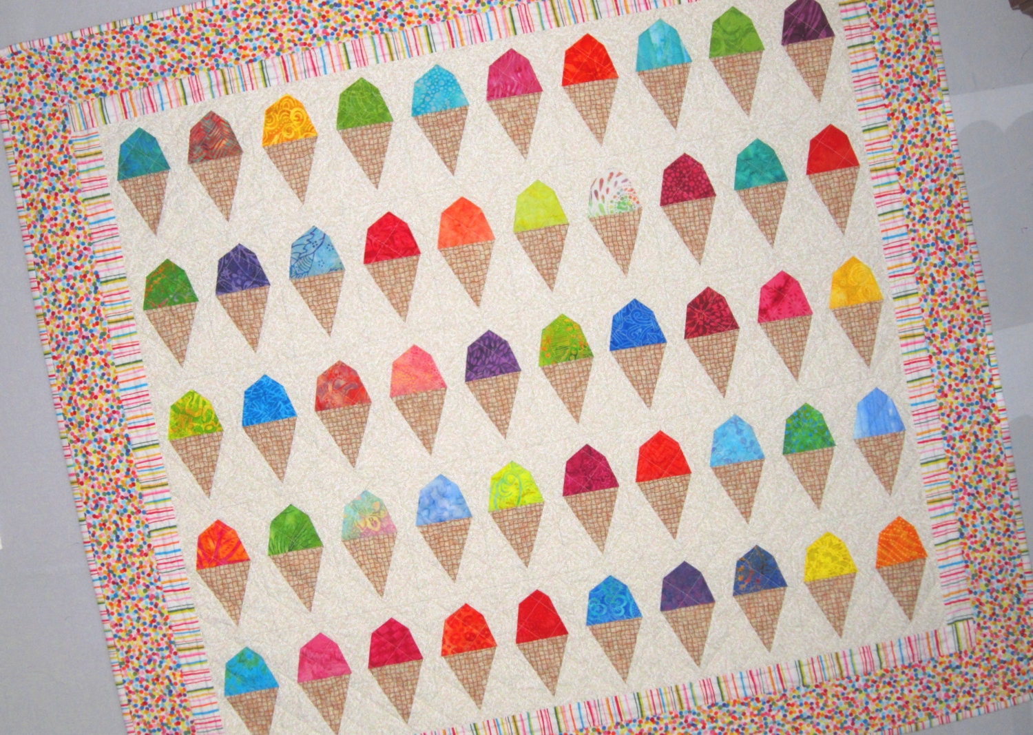 scoops-ice-cream-cone-quilt-from-quilts-by-elena-wall-hanging