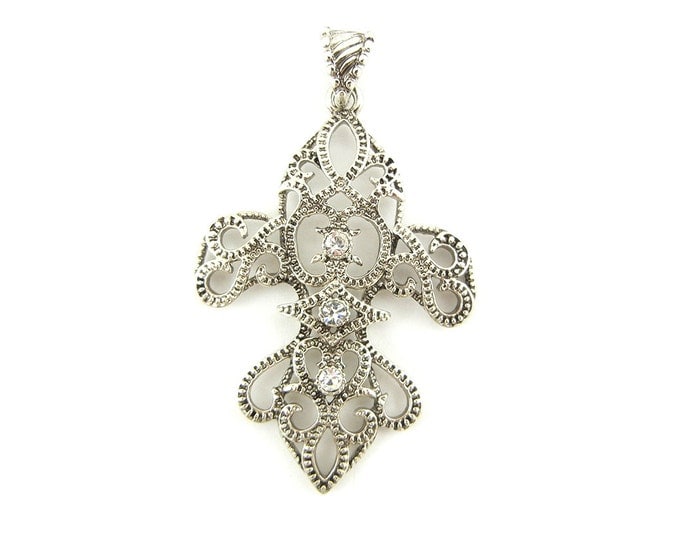 Antique Silver-tone Filigree Fleur de Lis Pendant Rhinestones