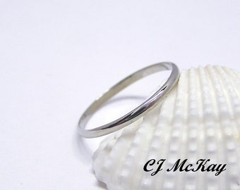 14K Classic Traditional White Gold Wedding Band and Stacking Ring 1.5mm CR46Q