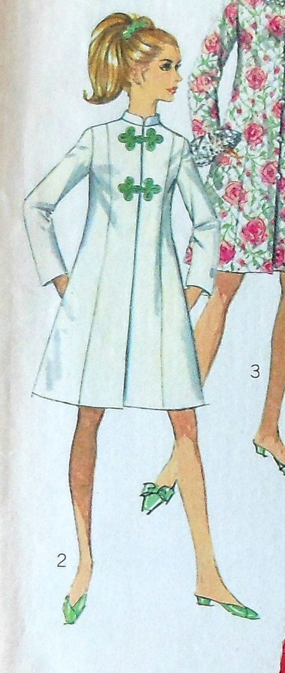 Vintage Robe Sewing Pattern Simplicity 7911 Size 14