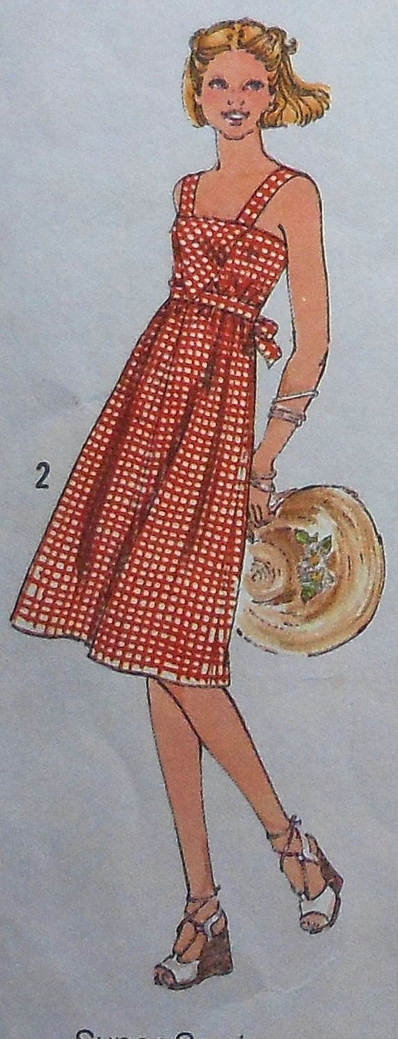 Retro Sundress Sewing Pattern Simplicity 7861 Juniors Size 7/8