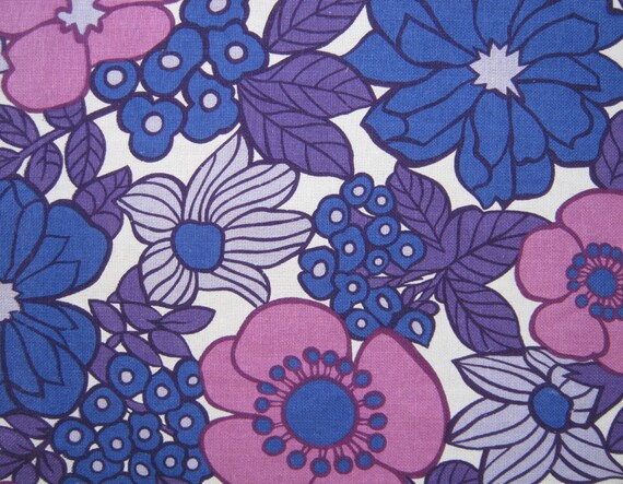 Items Similar To Vintage 60s 70s Fabric Retro Fab Flower Power On Etsy