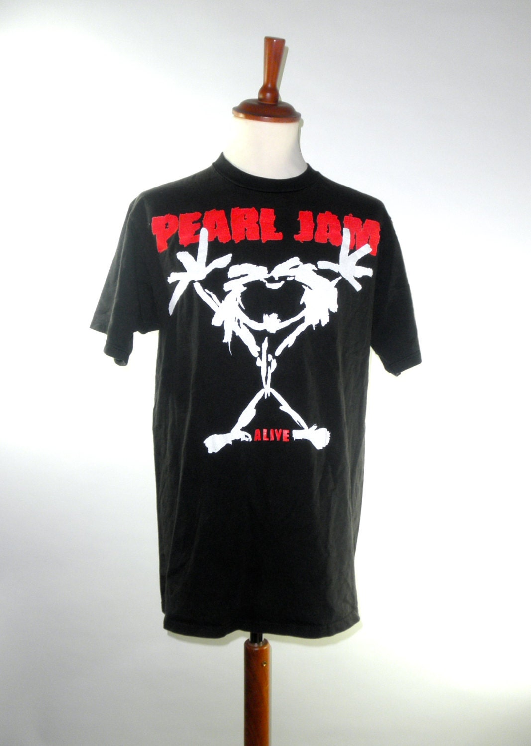 pearl jam alive shirt