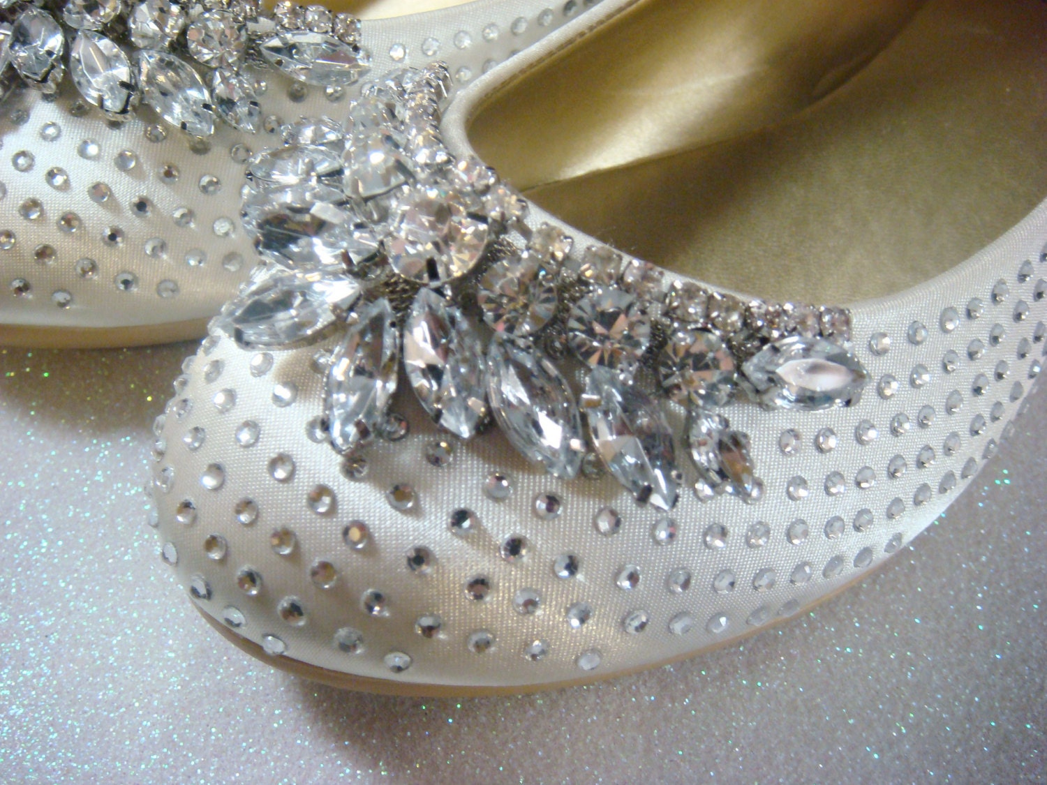 RHINESTONE WEDDING FLATS / white or ivory / Swarovski crystal