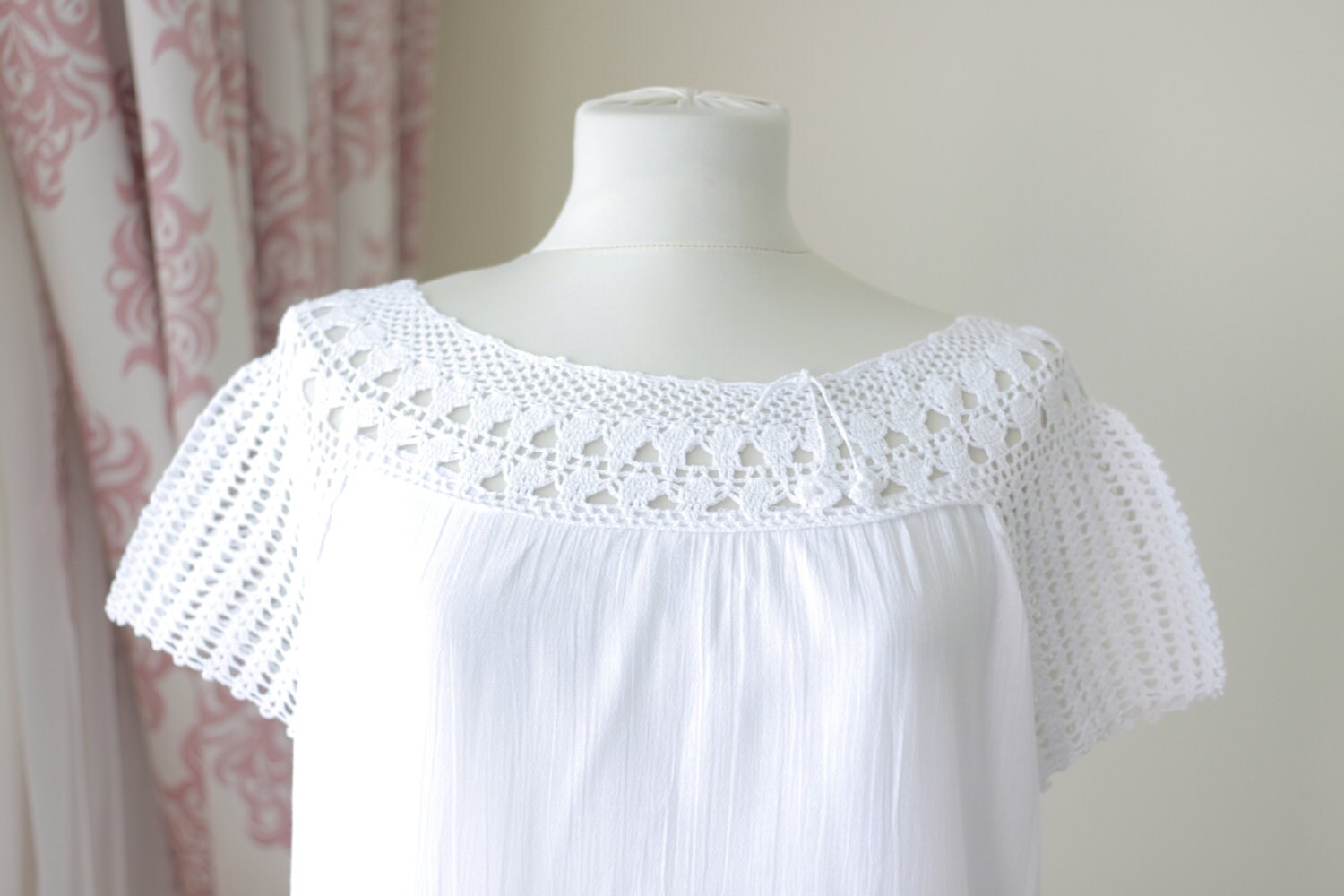 White Crochet top for women Cotton top Crochet Lace by SENNURSASA