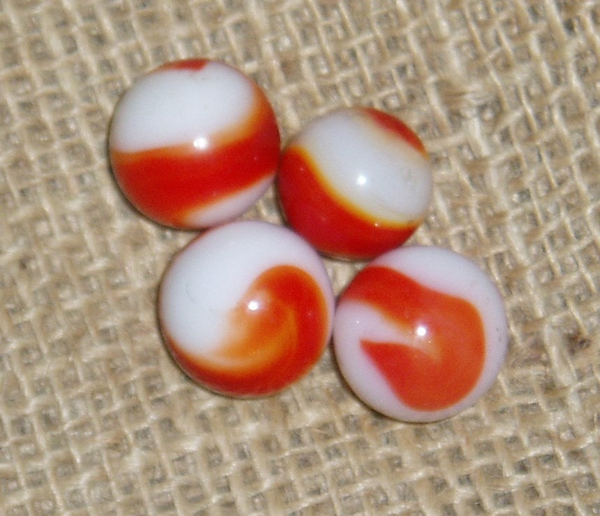 Vintage Akro Agate Corkscrew Marbles x 4 by dayspringcollectible