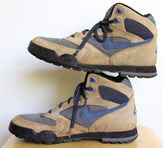 nike leather hiking boots