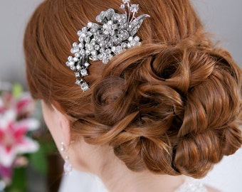 Crystal Hair Comb, Rhinestone Bridal Hair comb Vintage Hair Brooch Wedding Jewel Comb Classic Wedding Hair Accessories - Quick Shipper