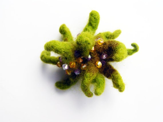 https://www.etsy.com/listing/191184312/lime-green-sea-weed-felt-brooch-with?ref=shop_home_active_5